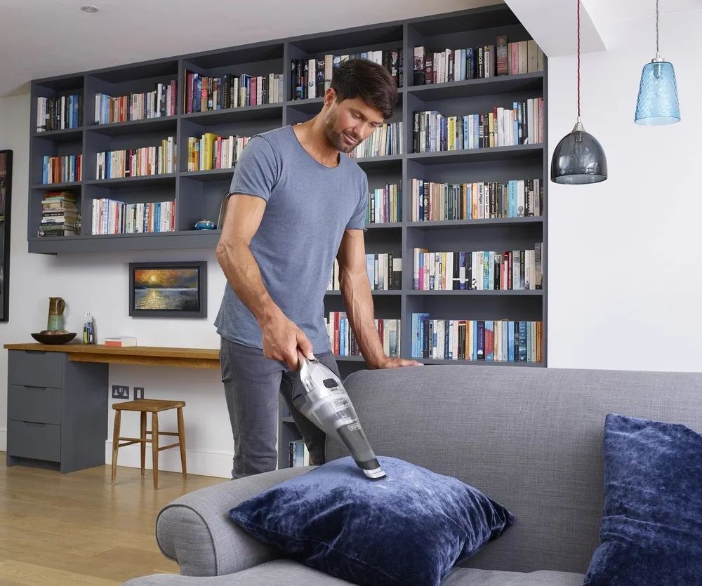 Ручной пылесос Black & Decker NVC220WC-QW