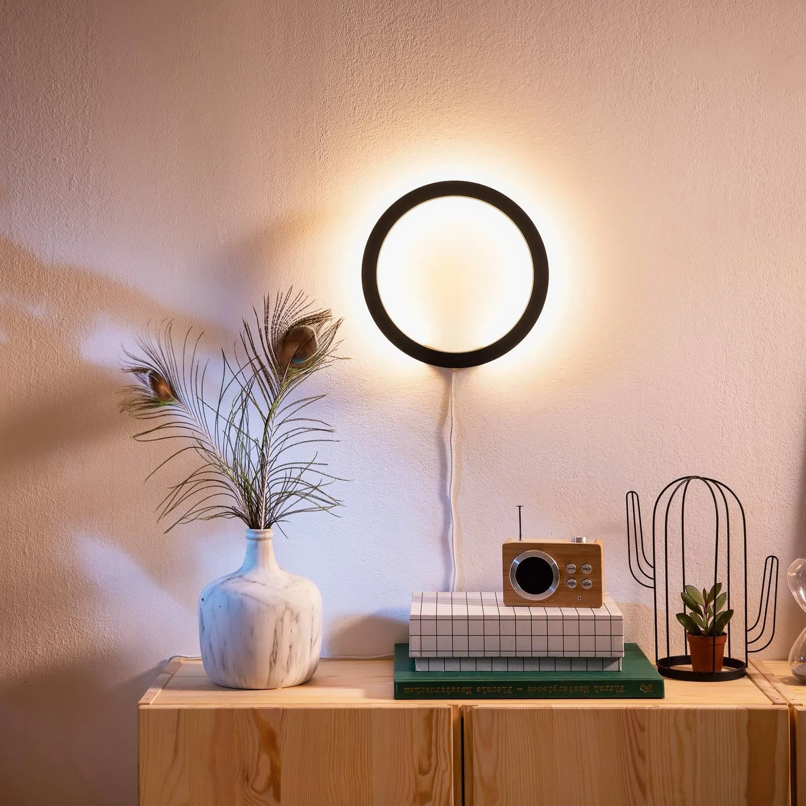 Светильник PHILIPS HUE White and color ambiance Sana 929003052901, черный