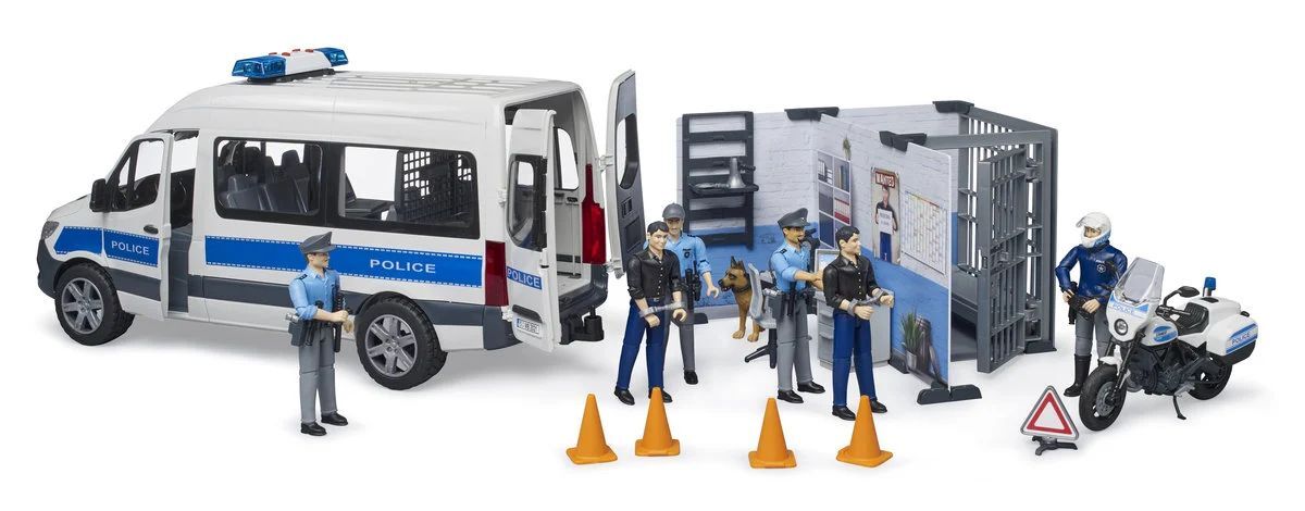 Мерседес спринтер Bruder Mercedes-Benz Sprinter 02683