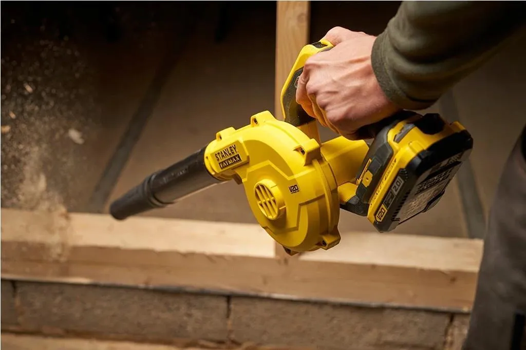 Аккумуляторная строительная воздуходувка Stanley FATMAX V20 SFMCBL01B 18 В, без АКБ и ЗУ