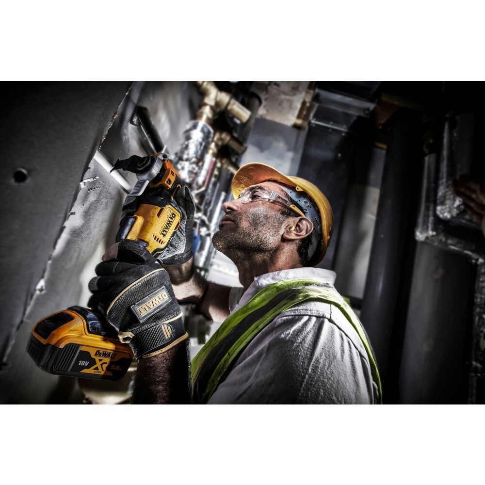 Аккумуляторный бесщеточный многофункциональный инструмент DEWALT, 18 В с 2 АКБ 5 Ач и ЗУ, в кейсе TSTAK, DCS356P2