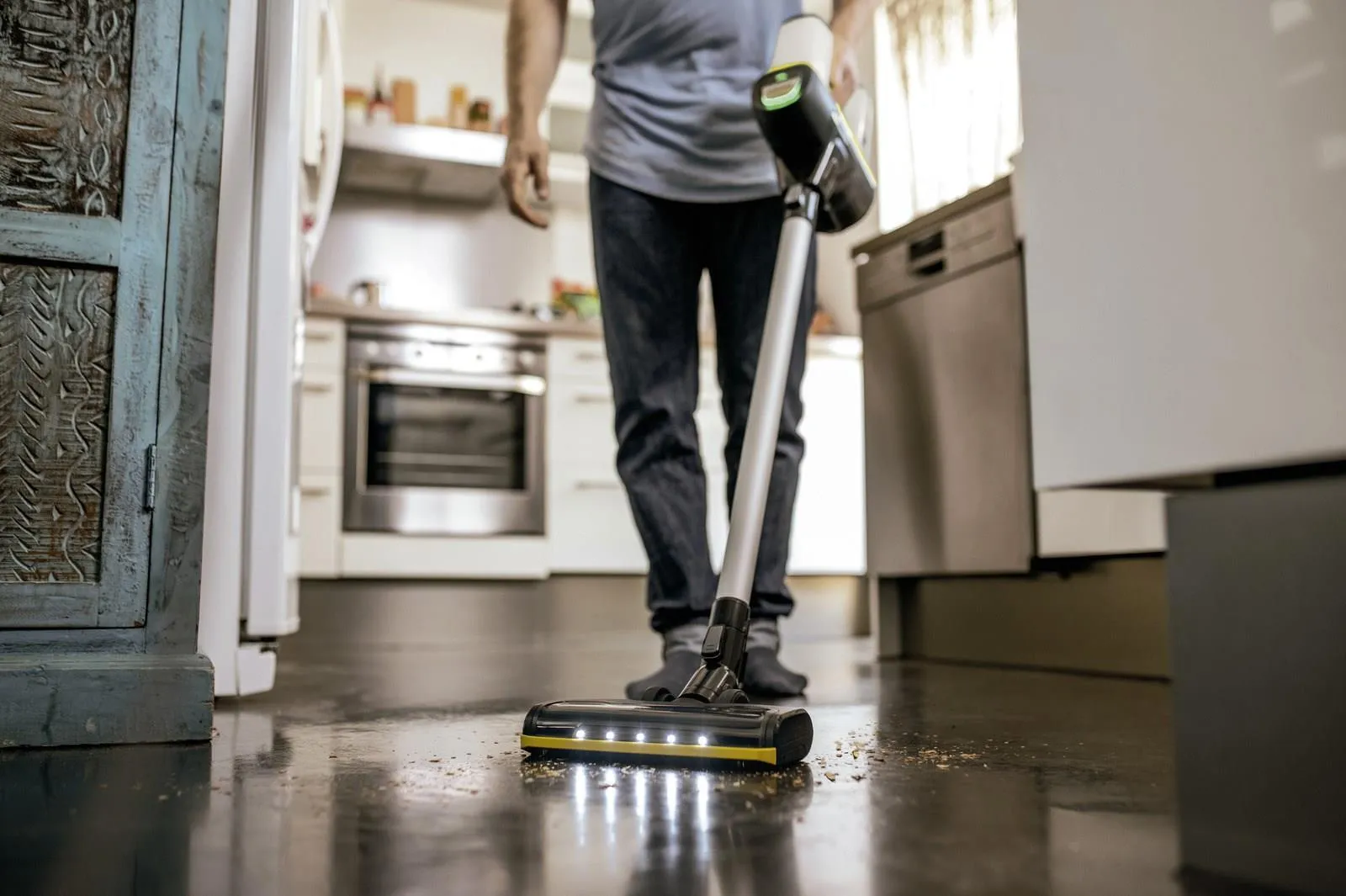 Беспроводной пылесос Karcher VC 6 ourFamily
