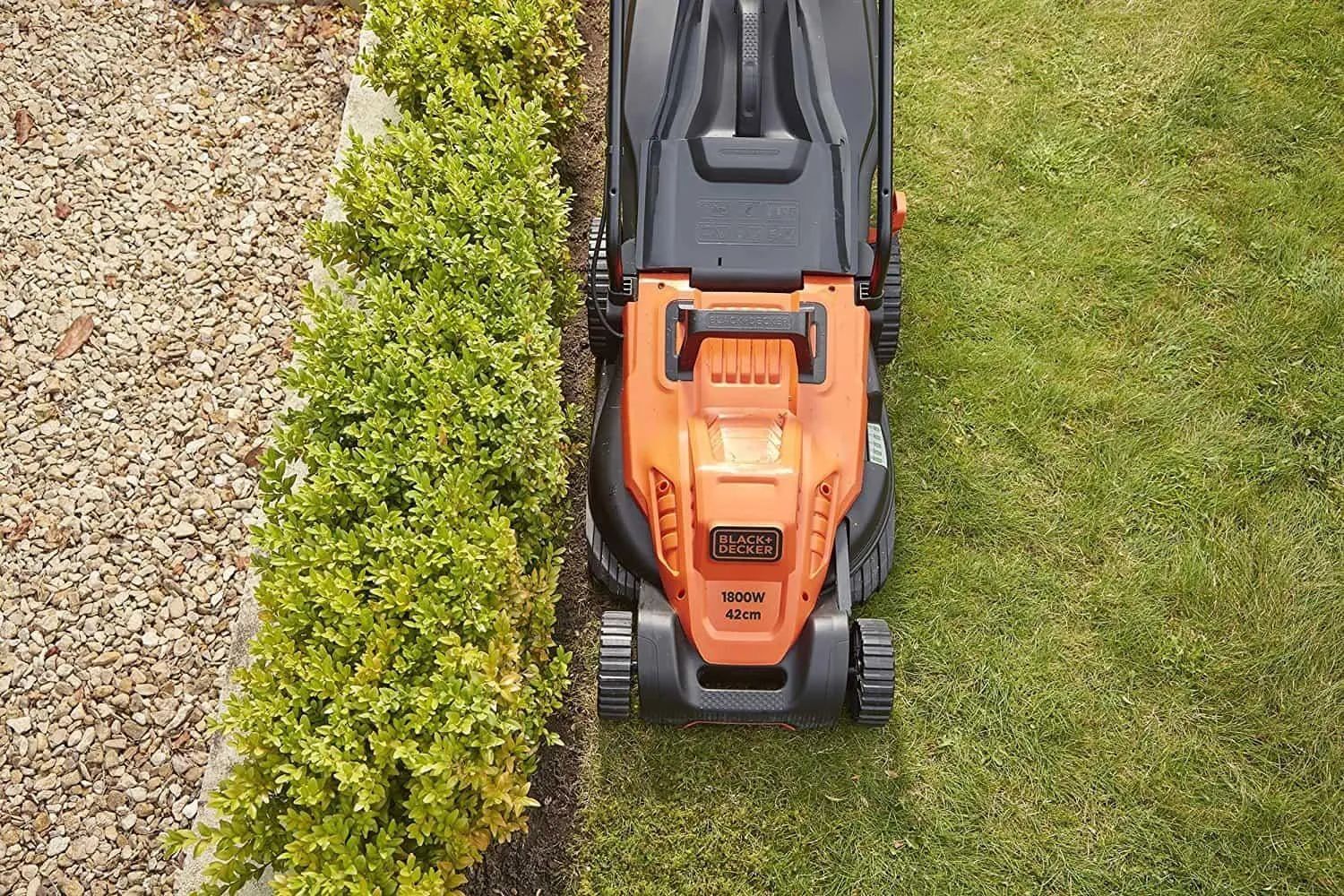 Газонокосилка электрическая сетевая Black&Decker BEMW481BH-QS