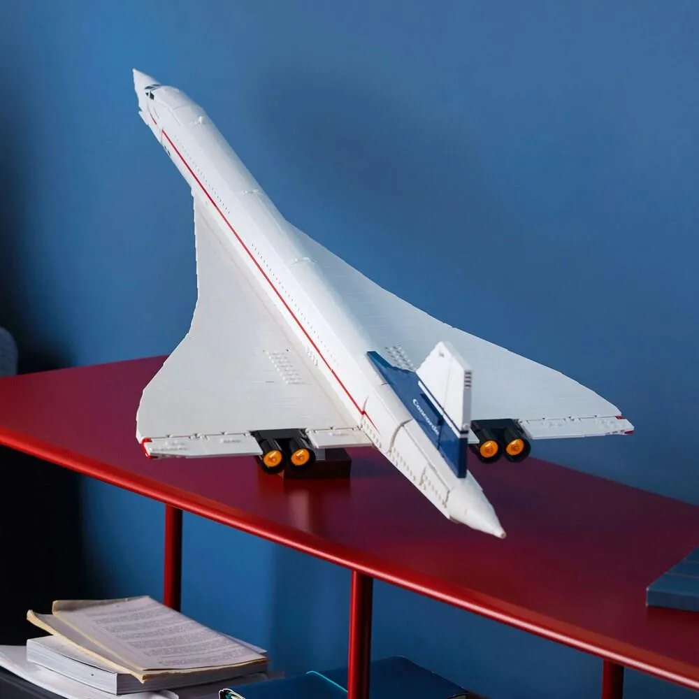 Конструктор LEGO Icons 10318 Concorde