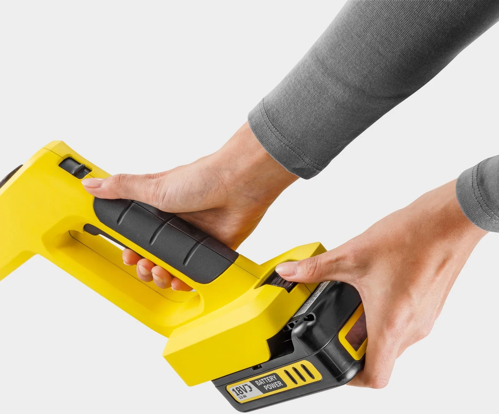Триммер для газона Karcher LTR 2-18 Battery Set 1.445-461.0