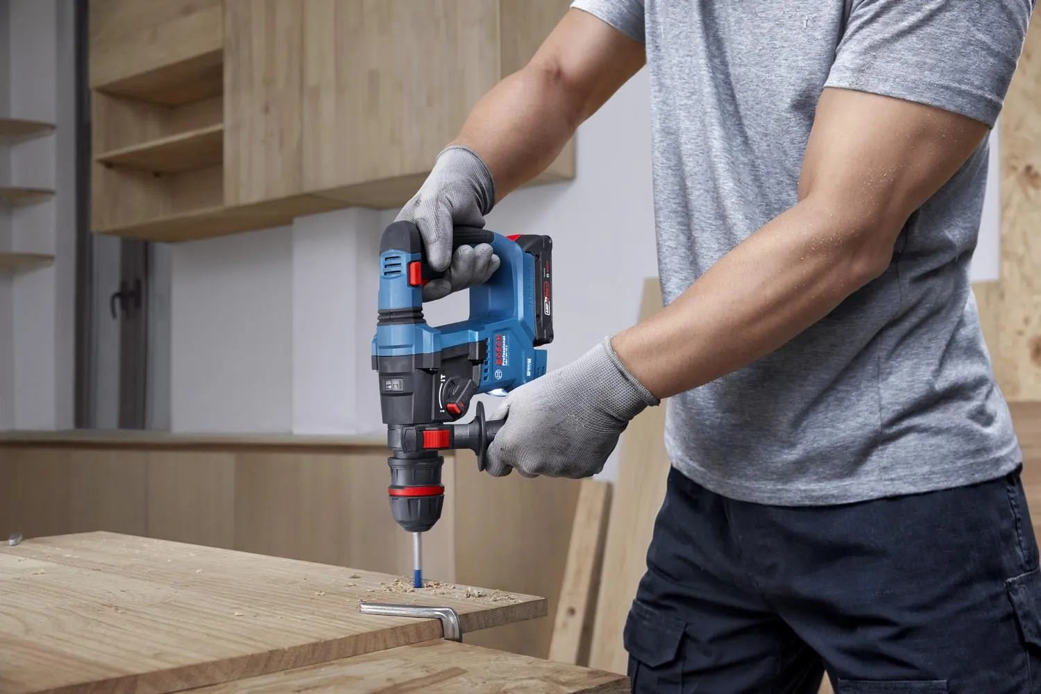 Аккумуляторный перфоратор Bosch GBH 18V-18 X Professional 0611927102