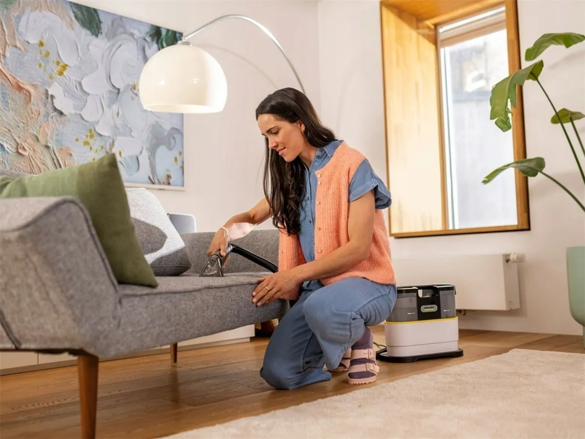 Моющий пылесос Karcher SE 2 Spot Pure 1.081-416.0
