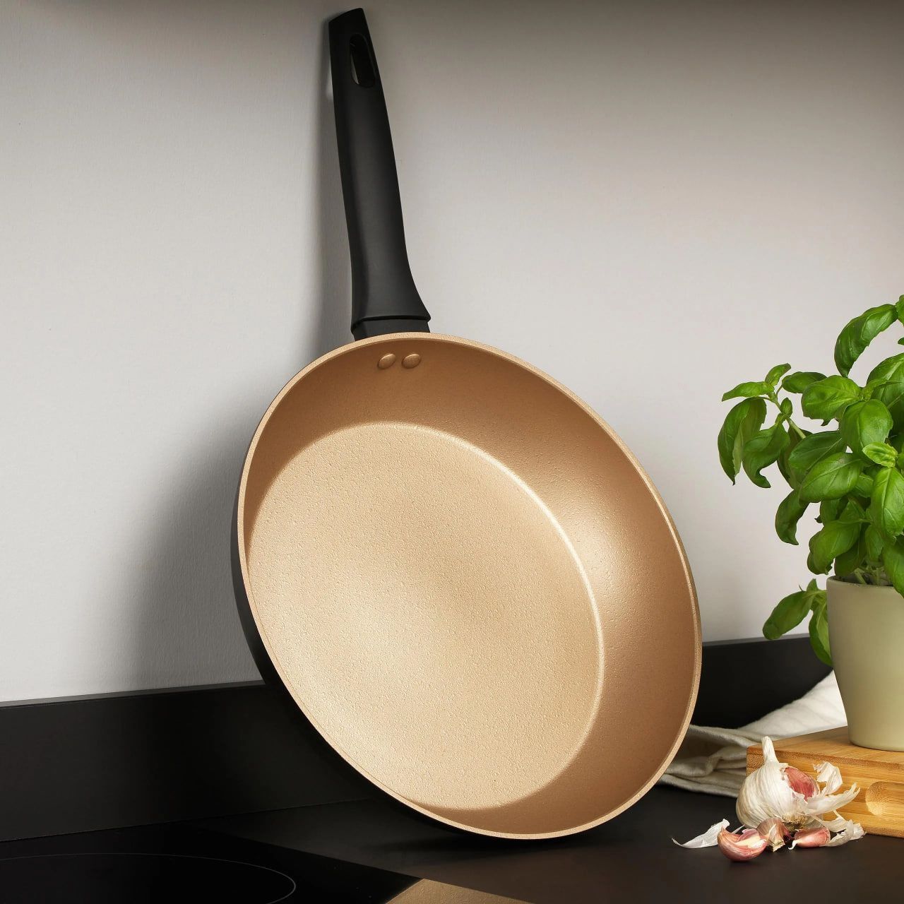 Сковорода Russell Hobbs Opulence с покрытием Non-Stick 28см (RH01667BEU7)