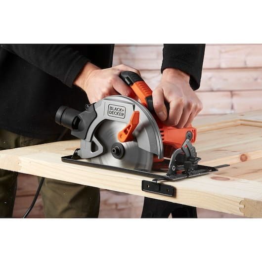 Циркулярная пила Black & Decker CS1550-QS 1500 Вт 190мм