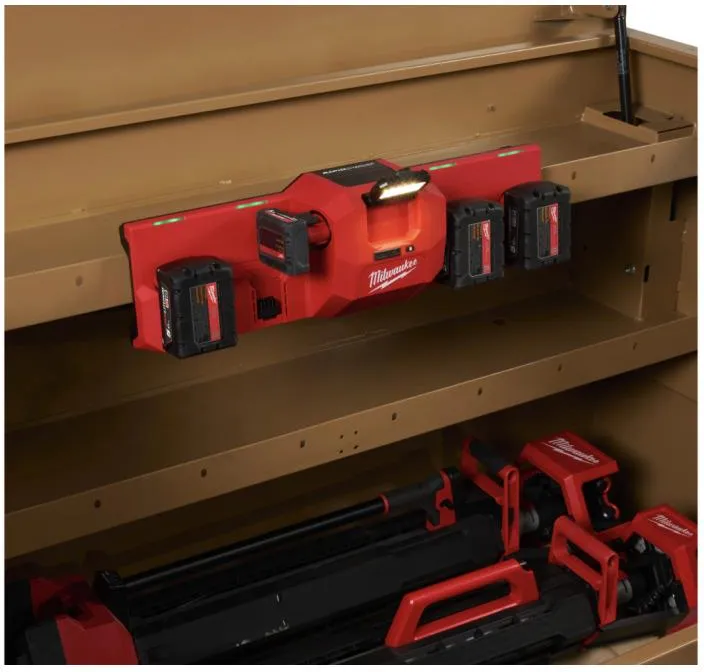Зарядное устройство Milwaukee M12-18 GBC4 4933493863
