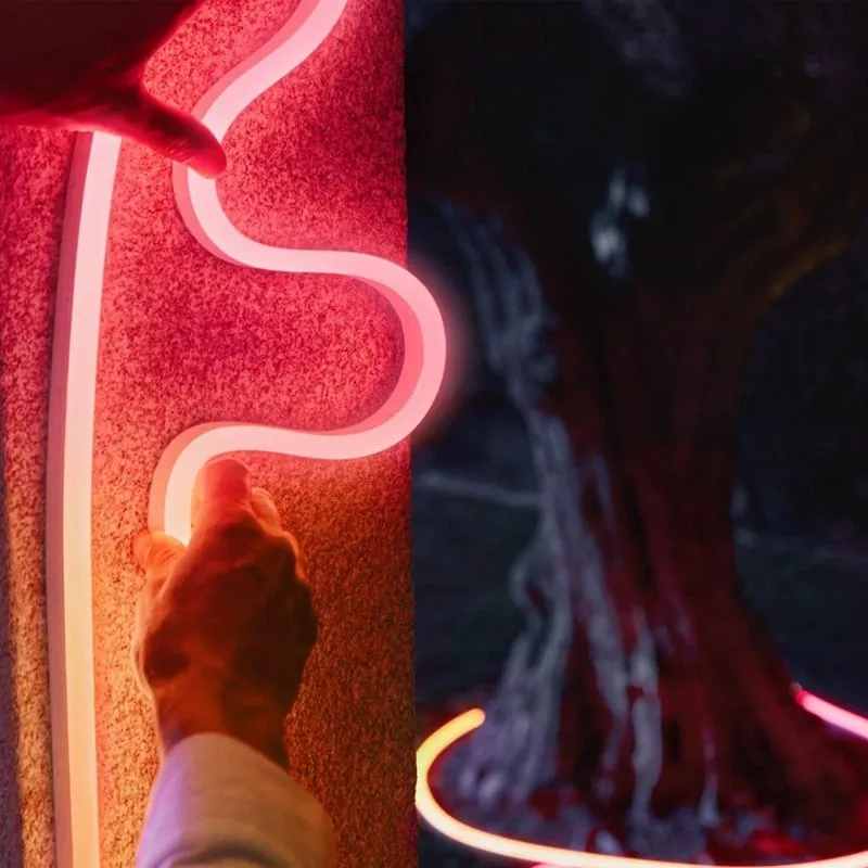 Светодиодная лента PHILIPS HUE Neon Gradient Outdoor Lightstrip 8721103088734