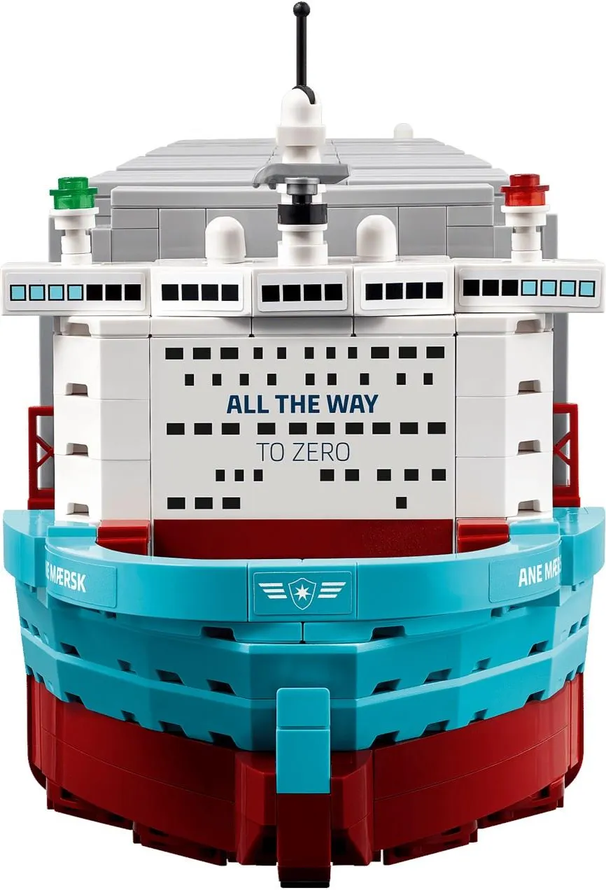 Конструктор LEGO 40955 Контейнеровоз с двухтопливным двигателем Maersk