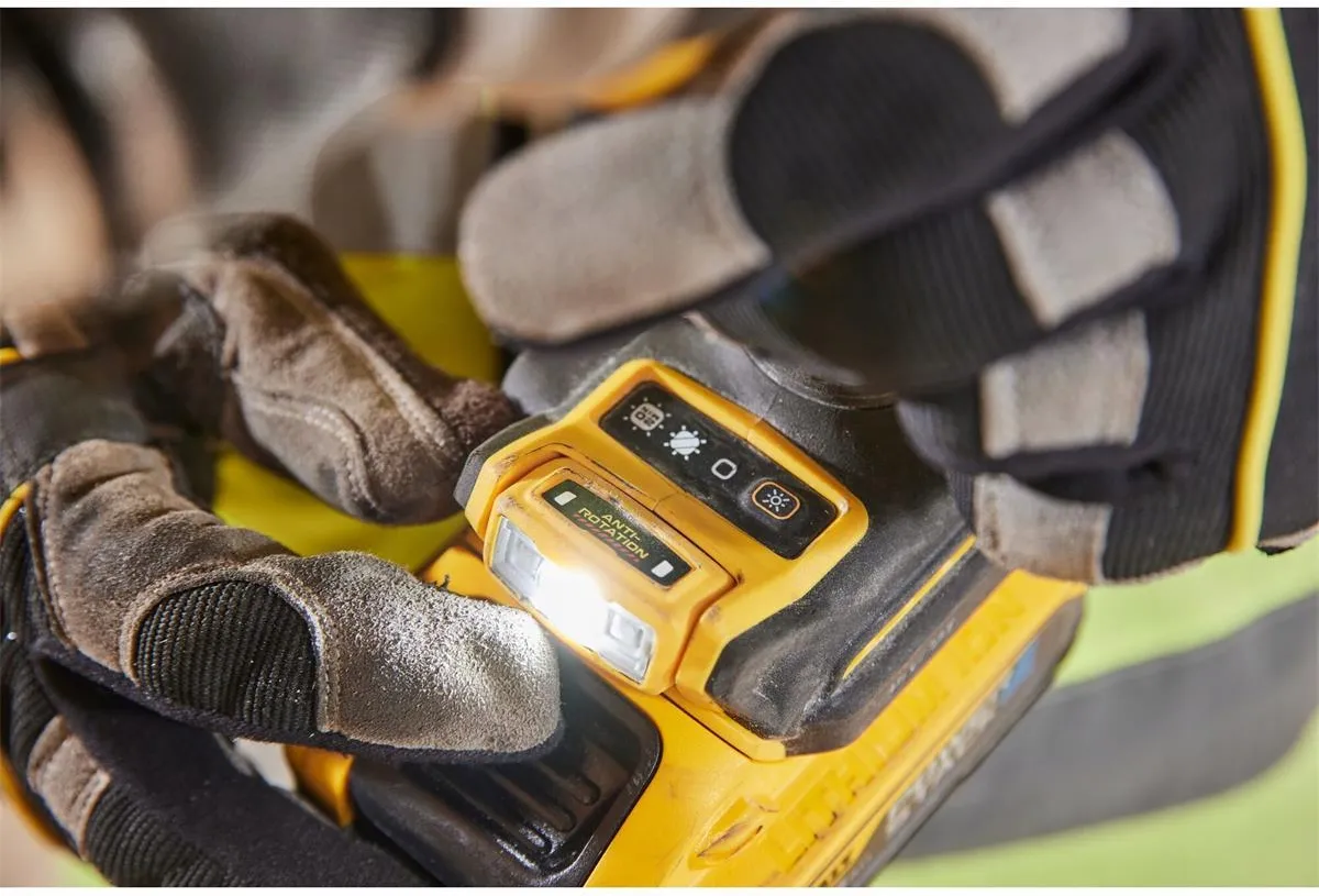 Ударная дрель-шуруповерт Dewalt DCD1007NT
