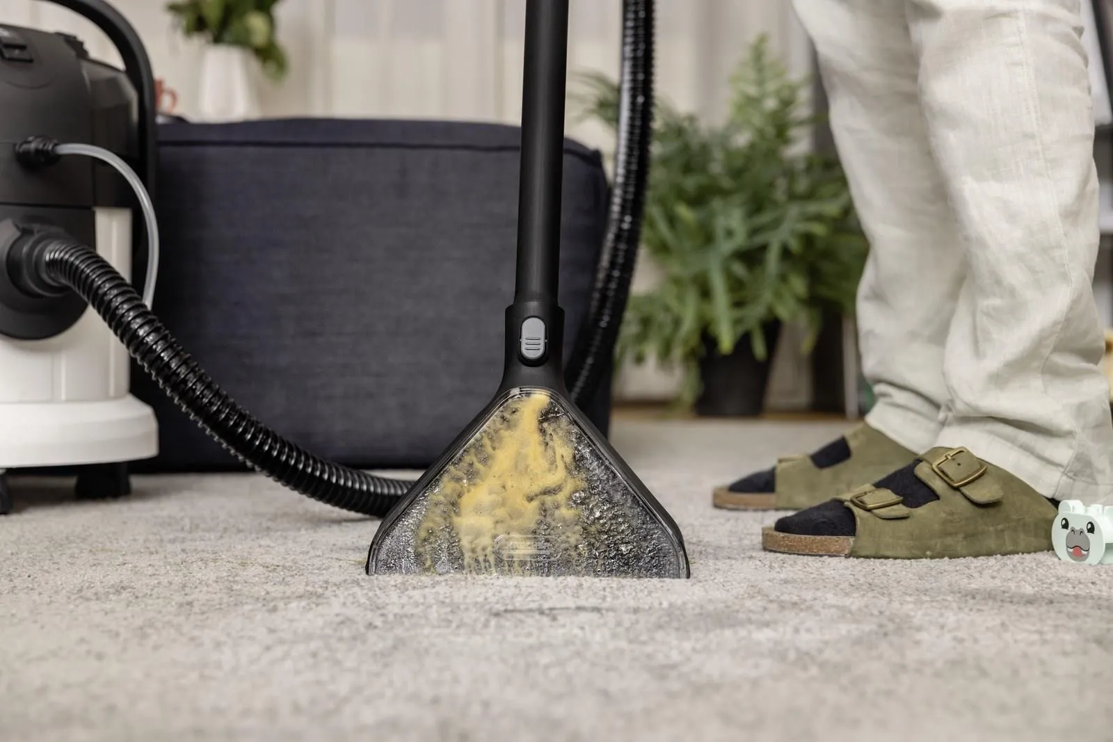 Моющий пылесос Karcher SE 4 Plus Special (1.081-171.0)