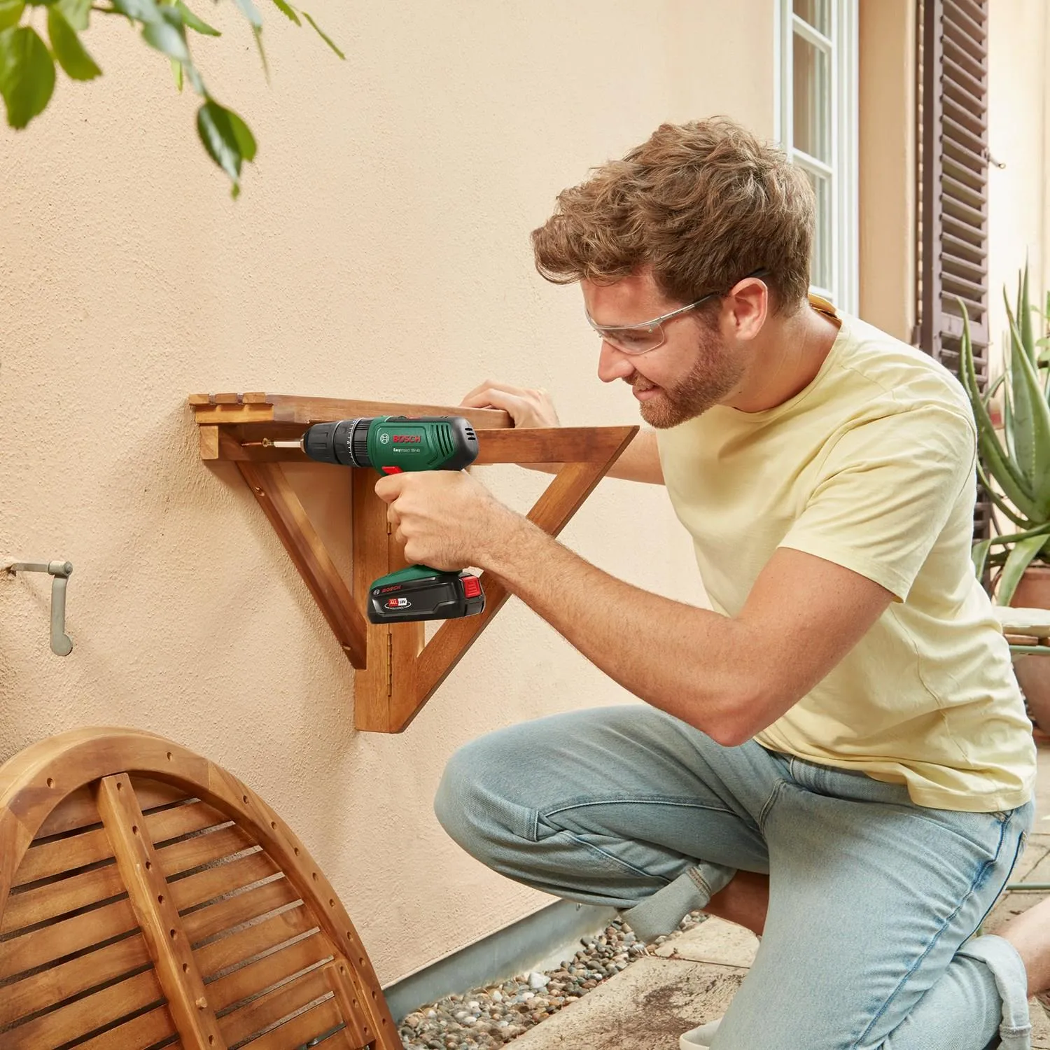 Ударная дрель-шуруповёрт Bosch EasyImpact 18V-40 06039D8107