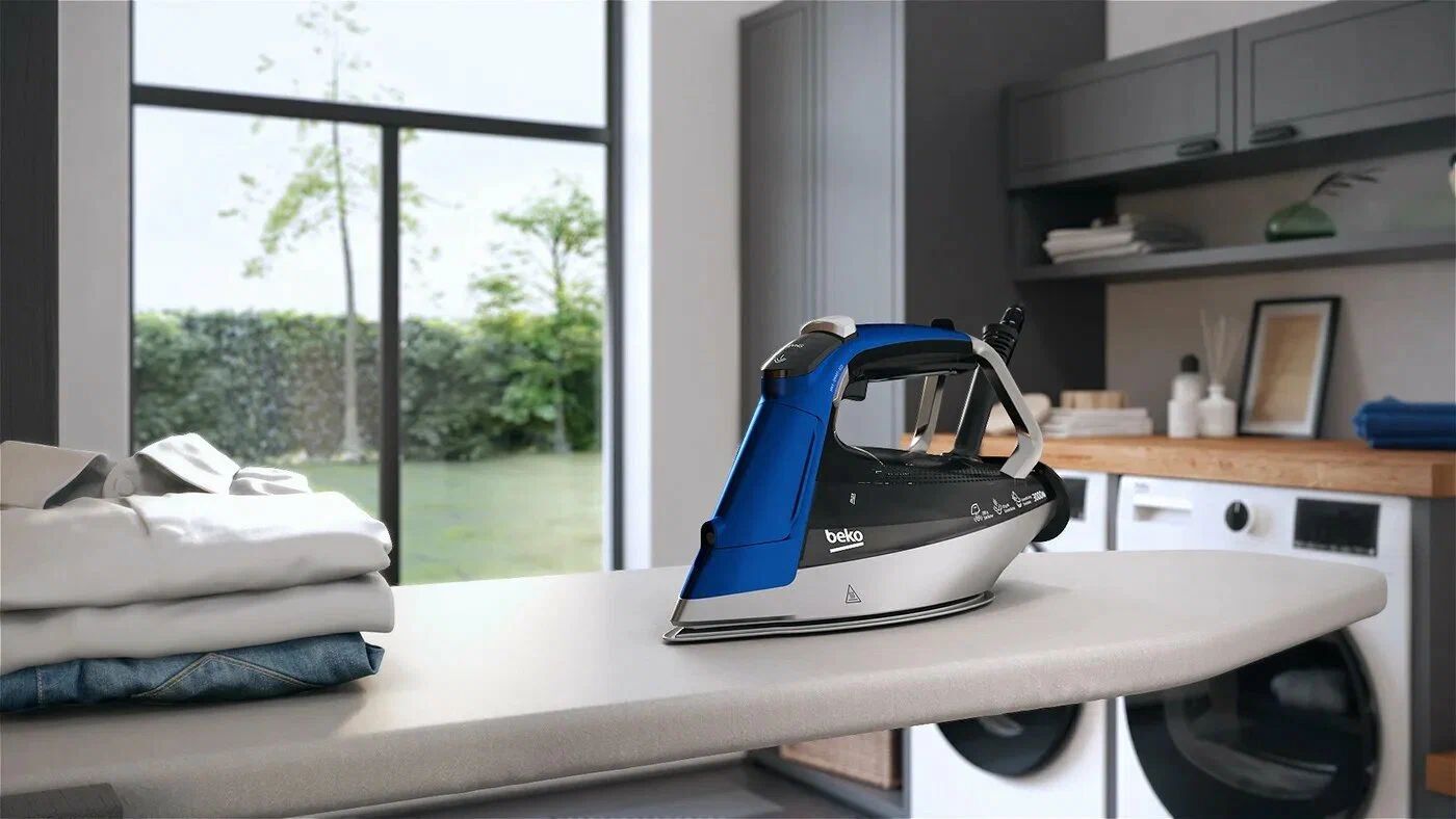 Утюг Beko FutureIron Premium SPA9130B