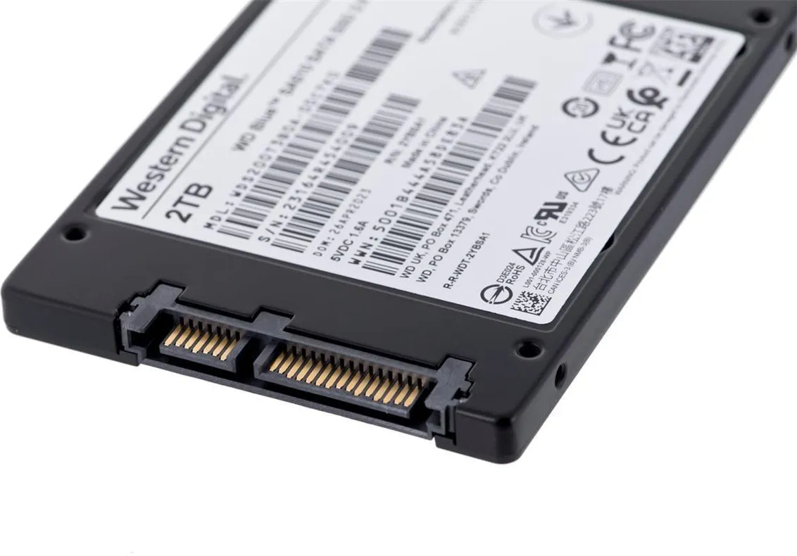 SSD-накопитель Western Digital Blue 2 ТБ 2.5" (WDS200T3B0A)