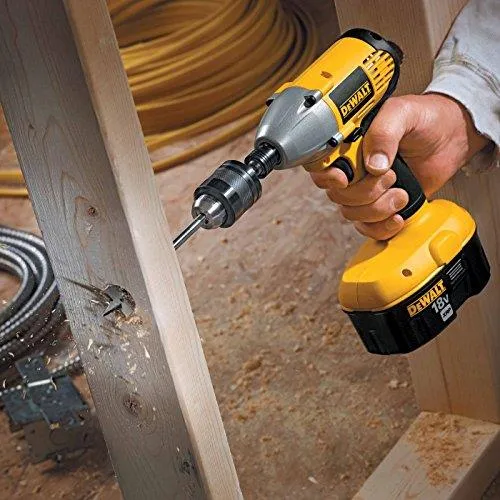 Быстрозажимной сверлильный патрон 1/4" DeWalt DW0521