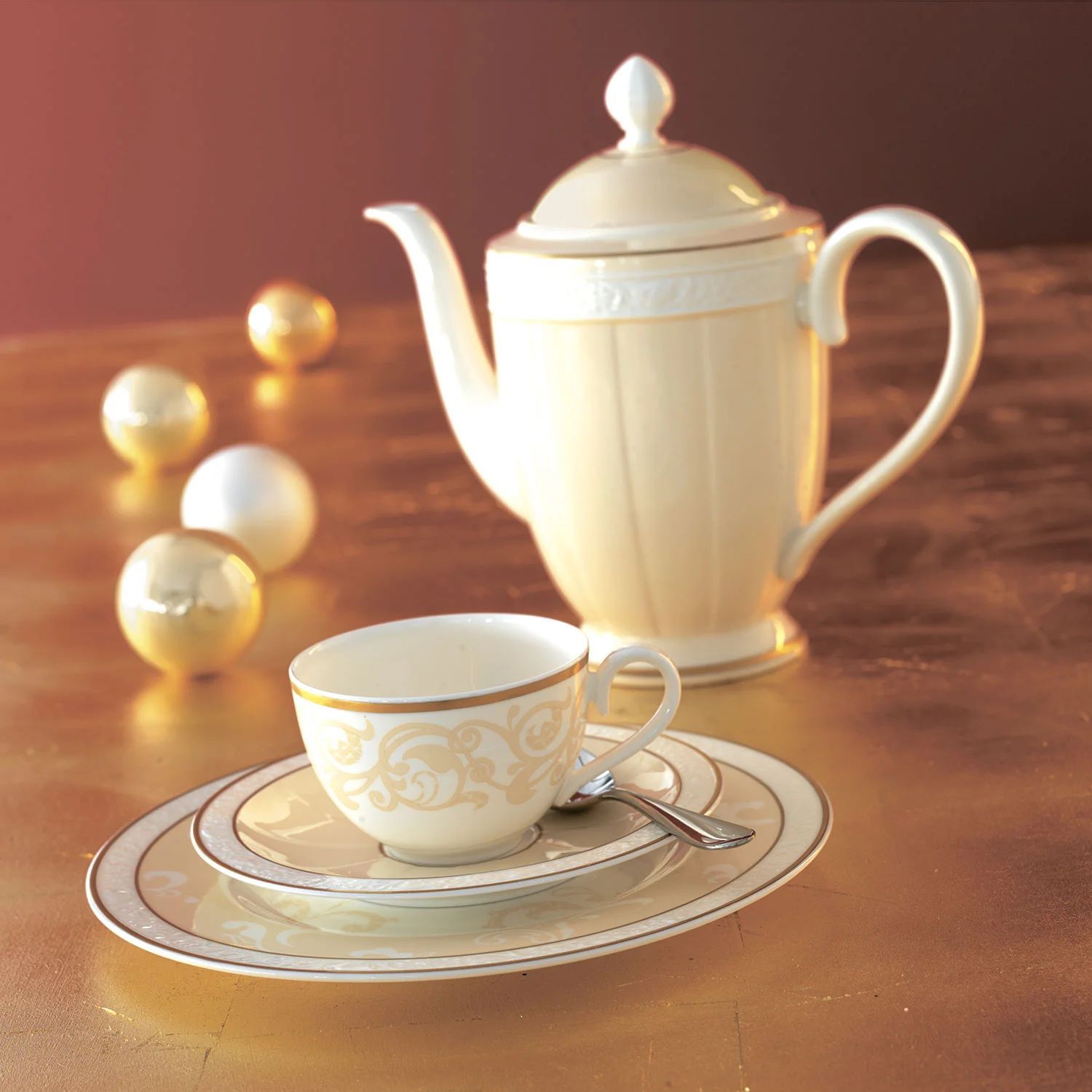 Кофейник Villeroy & Boch Ivoire 1,2 л 10-4390-0070
