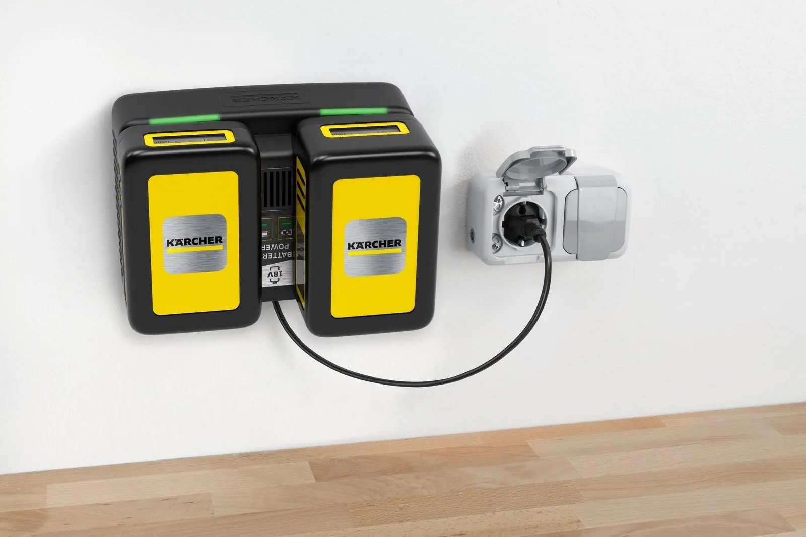 Быстрозарядное устройство Karcher Dual Battery Power 18 В 2.445-028.0