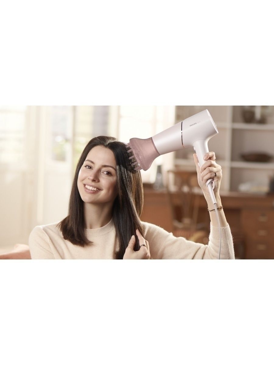 Фен Philips 5000 Series BHD530 (BHD530/00)
