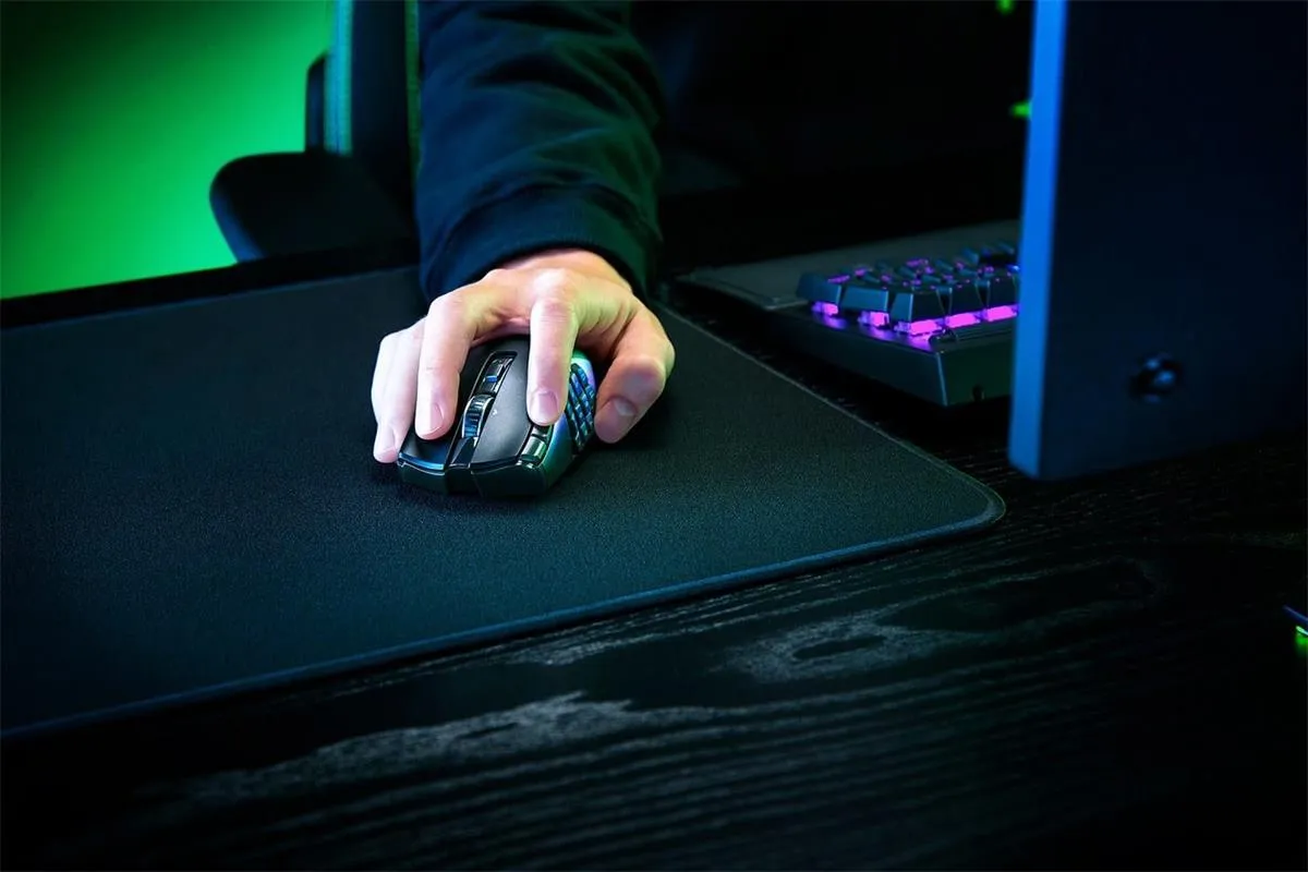 Беспроводная мышь Razer Naga V2 HyperSpeed, черная