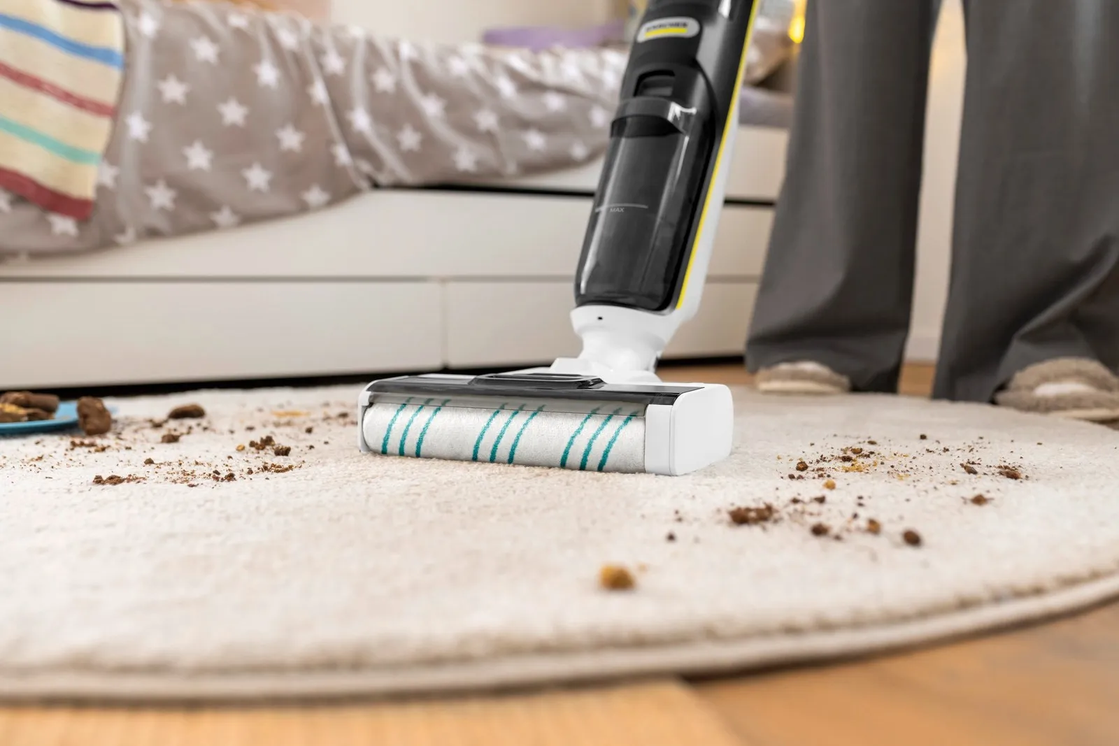 Электрическая швабра KARCHER FCV 4 Pet & Home Dry 1.056-137.0