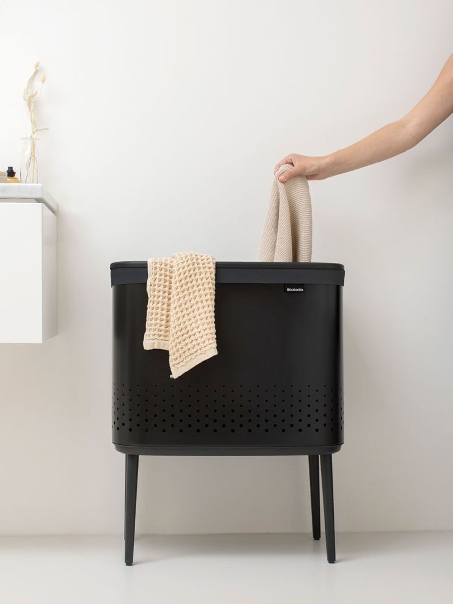 Бак для белья 60л Brabantia Bo черный