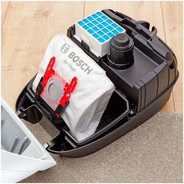 Пылесос Bosch Serie 8 ProHygienic BGL8HYG1