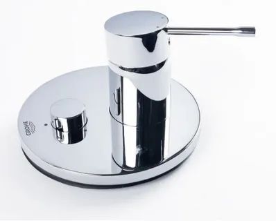 Однорычажный смеситель Grohe Essence 24092001