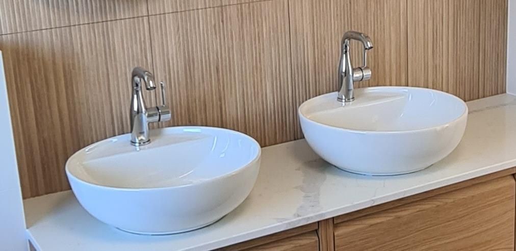 Смеситель для раковины Grohe Essence 23463001