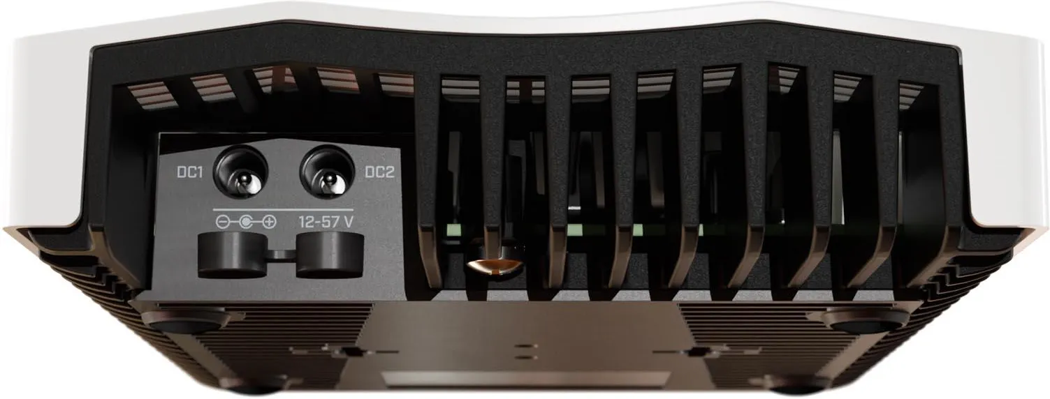 Маршрутизатор-коммутатор MikroTik CRS304-4XG-IN, 4×10G Ethernet, 1×Gigabit Ethernet, PoE-in
