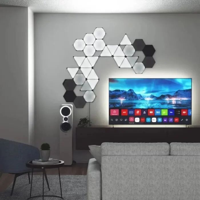 Стартовый набор Nanoleaf Shapes Hexagon Black 9 панелей черный (NL42-0102HX-9PK)