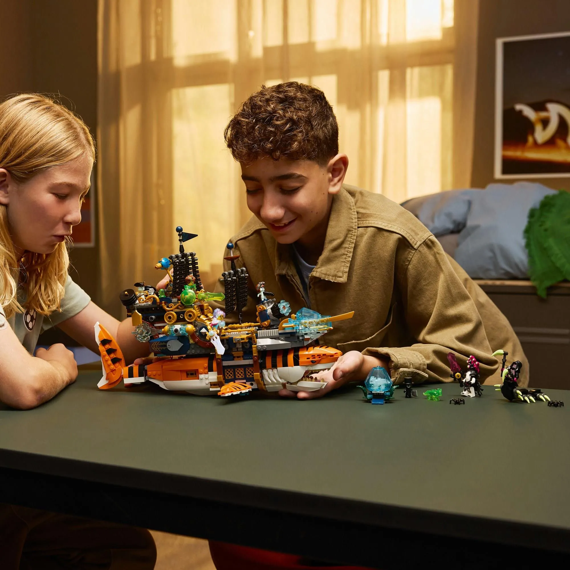 LEGO DREAMZzz 71515 Мех-танк «Тигровая акула»