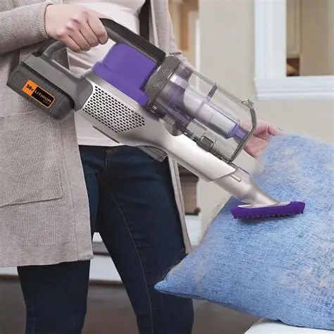 Пылесос-воздуходувка аккумуляторный Black&Decker BHFEV362DP-QW 21.5 Ah/36 V с ЗУ
