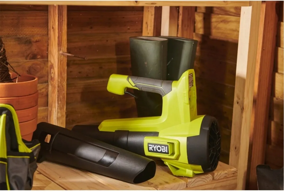 Аккумуляторная воздуходувка RYOBI RY18BLB-140 (5133006365)