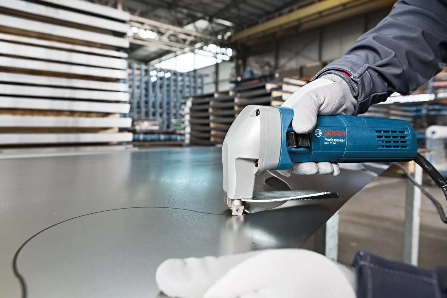 Ножницы по металлу Bosch GSC 75-16 Professional 0601500500