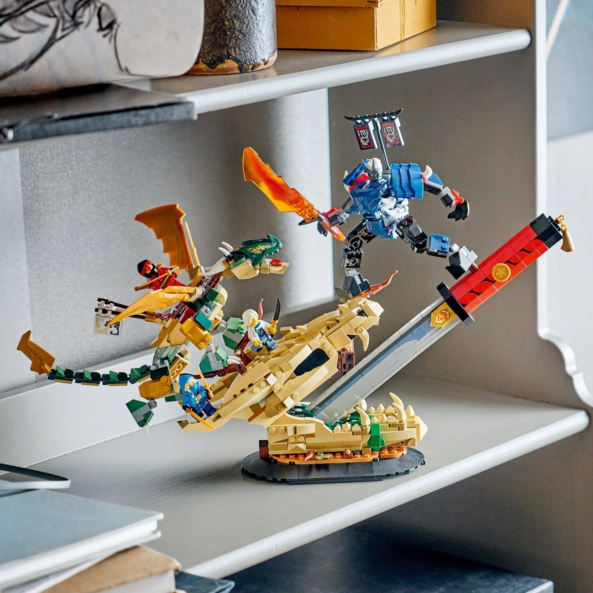 Конструктор LEGO NINJAGO 71871 Битва за Драконье лезвие