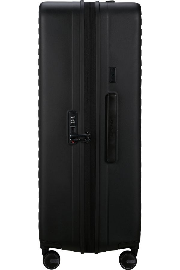Чемодан Samsonite Restackd 150706-1041 81см 126/138л Black