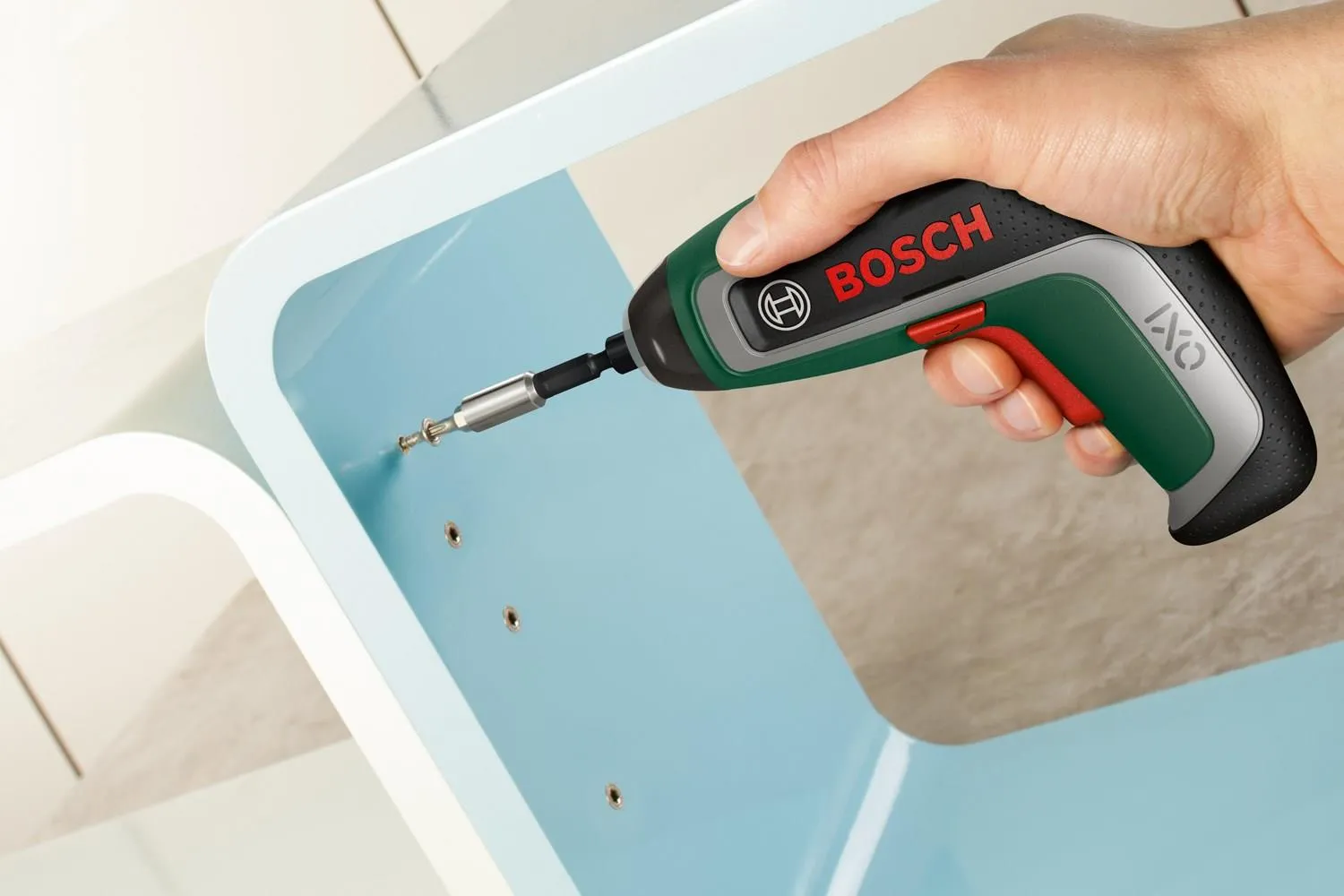 Шуруповёрт Bosch IXO 7 06039E0021