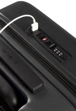 Чемодан Samsonite Stackd 55см, 46 л, черный