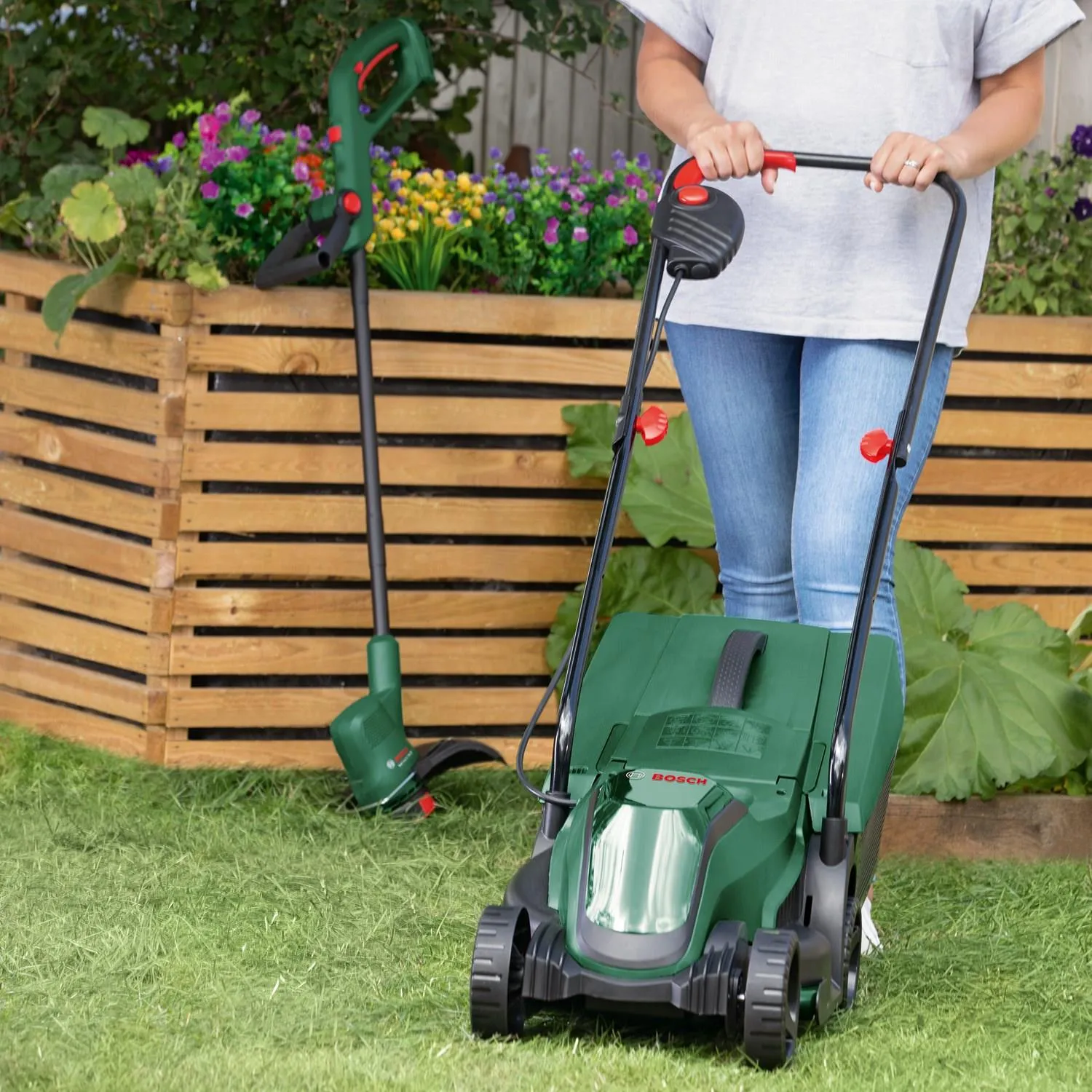 Газонокосилка аккумуляторная Bosch EasyMower 18V-32-200 06008B9D00