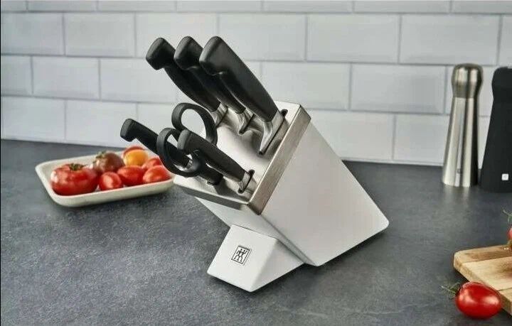 Zwilling Four Star набор самозатачивающихся ножей