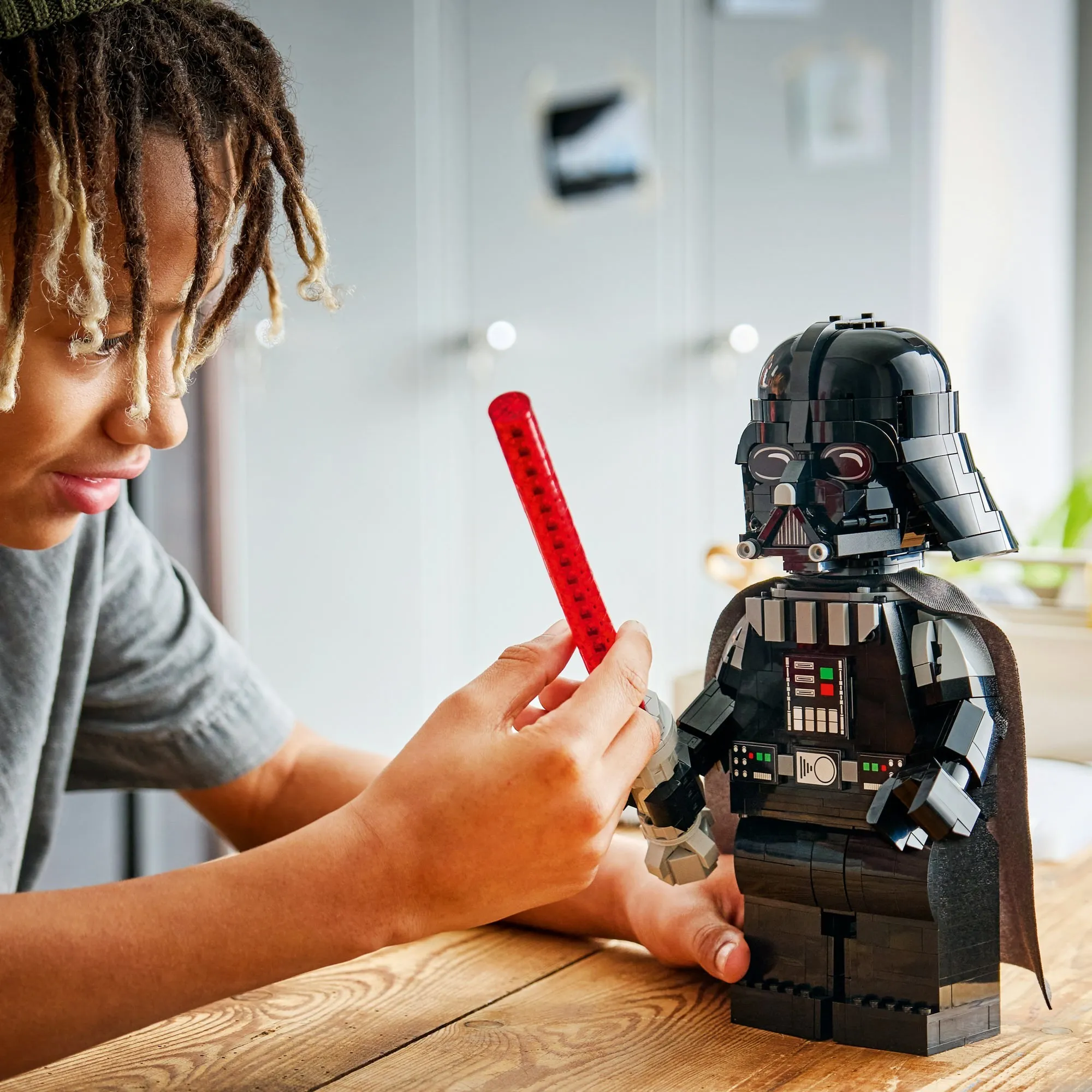 Конструктор LEGO Star Wars 75461 Увеличенная минифигурка Дарта Вейдера