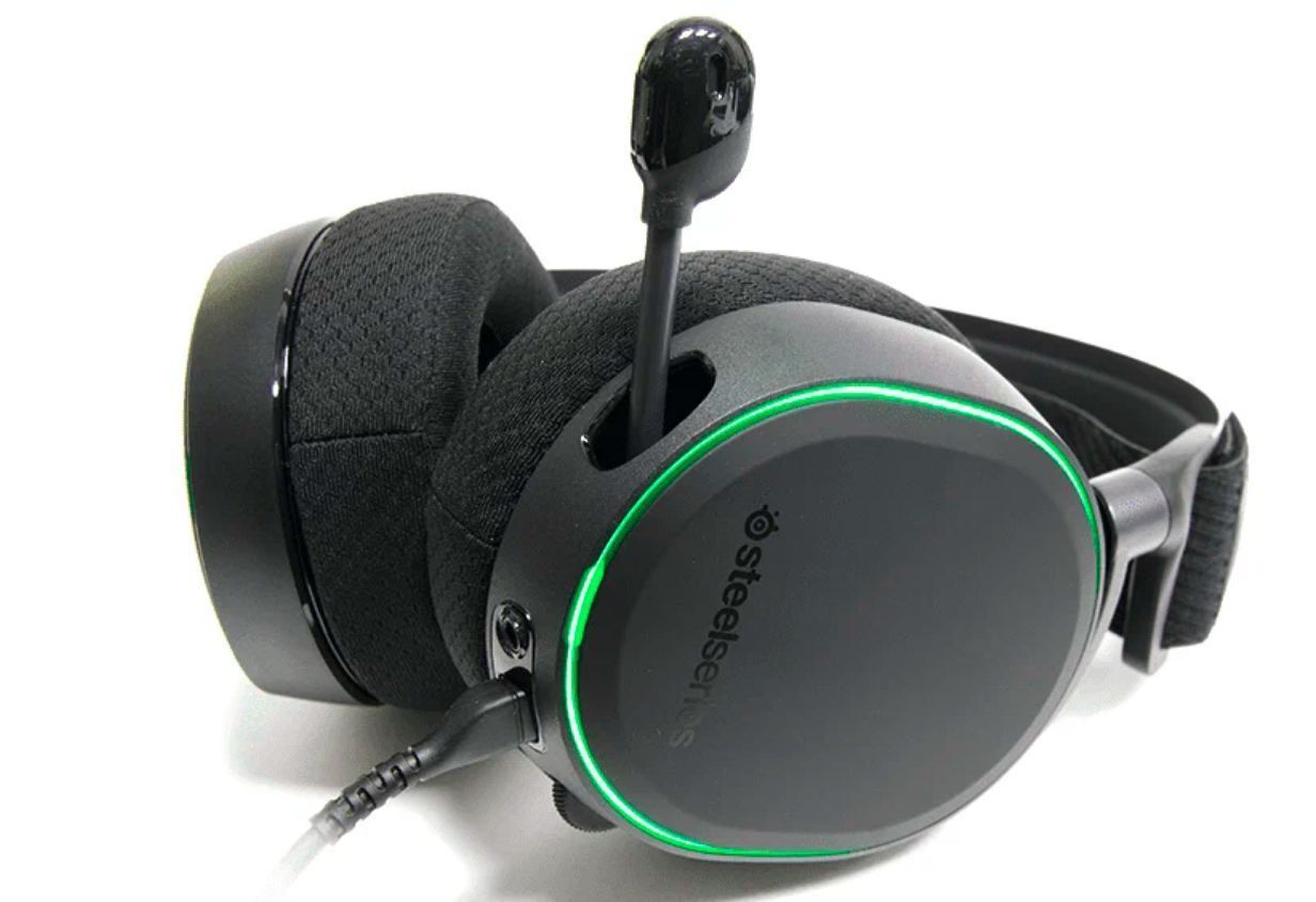 Компьютерная гарнитура SteelSeries Arctis Pro USB, черный