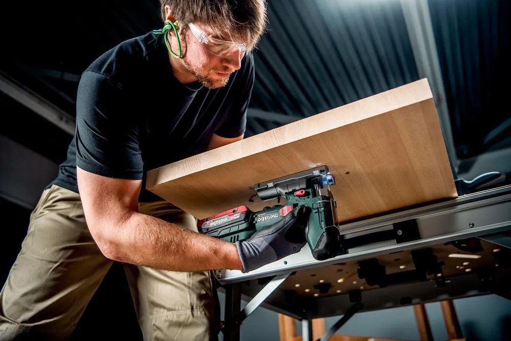 Лобзик аккумуляторный Metabo ST 18 LT 130 BL 601054840 в кейсе metaBOX без акб и зу