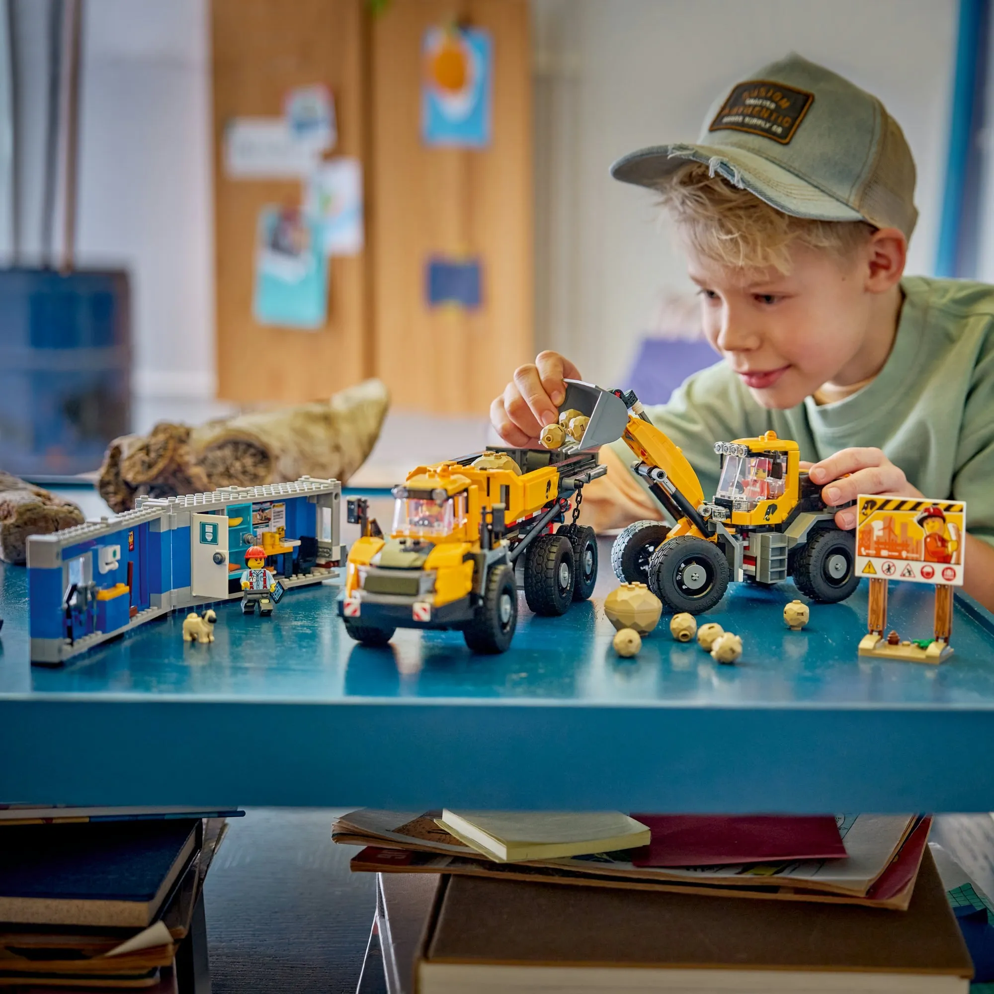 Конструктор LEGO City 60494 Самосвал и фронтальный погрузчик