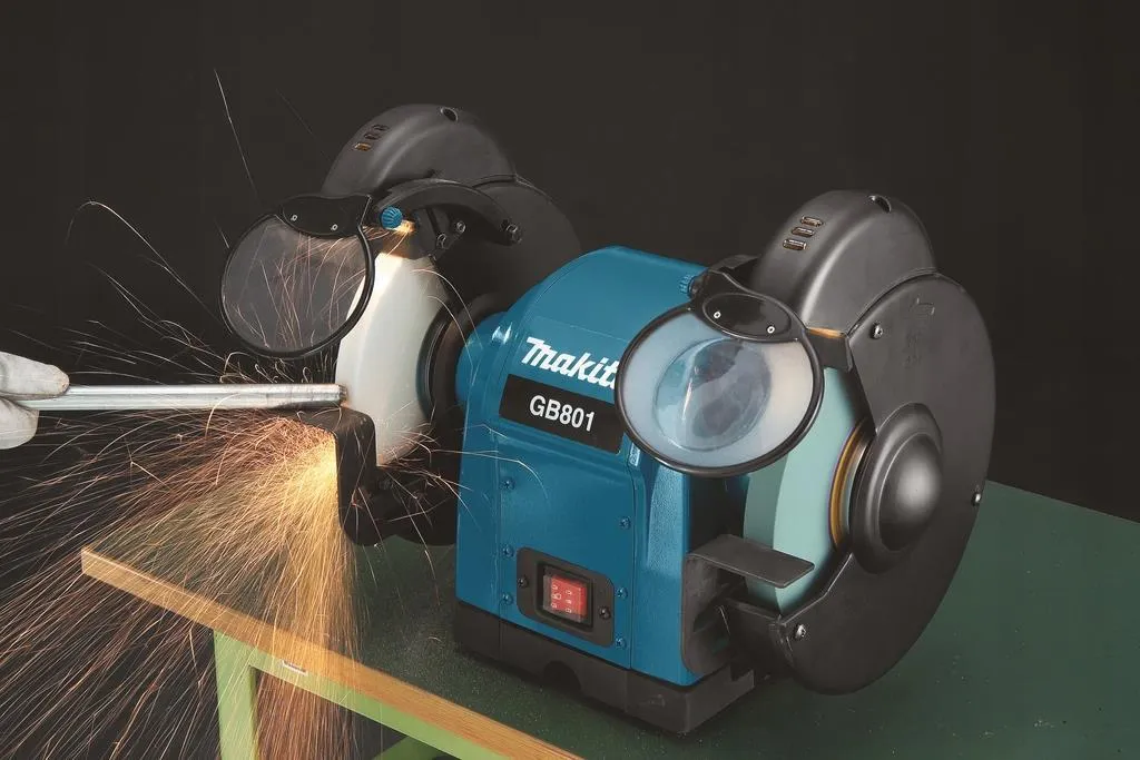 Точильный станок Makita GB801 550 Вт