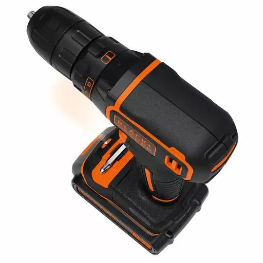 Аккумуляторная дрель-шуруповерт Black&Decker BDCDC18K-QW