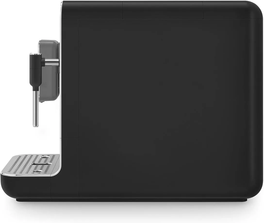 Кофемашина Smeg BCC12, черная